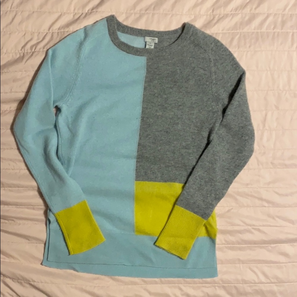 Cashmere sweater
